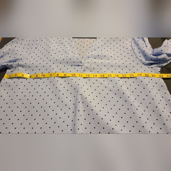 Banana Republic Sky Blue Polka Dot Blouse Sz L - Picture 4 of 8